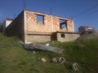 vente terrain avec carcasse